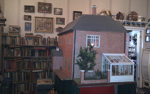 lindfield doll house2 art