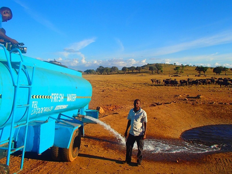 Patrick Mwalua, Kenya, Tsavo West National Park, conservation, water trucks, drought